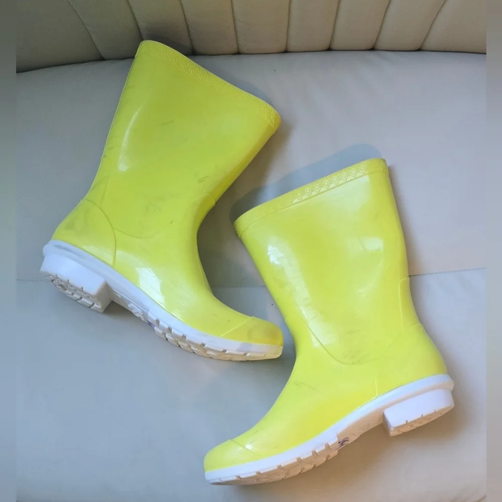 UGG Boots  Sienna Rain Mid Calf Waterproof Yellow Womens size US 8/mens Size 6 - Picture 7 of 14